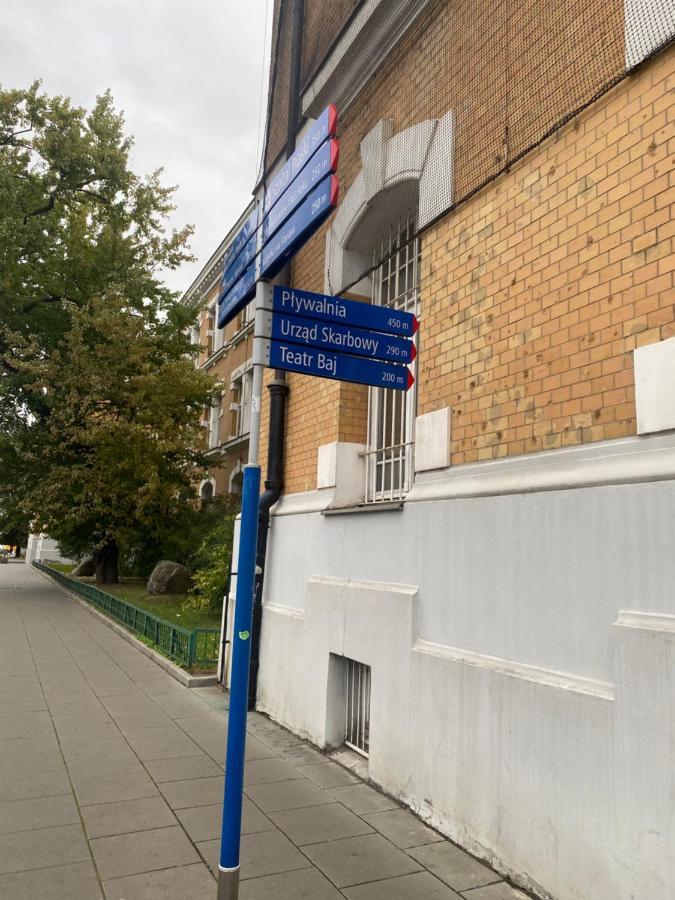 Komfortowy Apartament: Pet-Friendly Old Town Retreat near Park Praski Warsaw Exterior photo